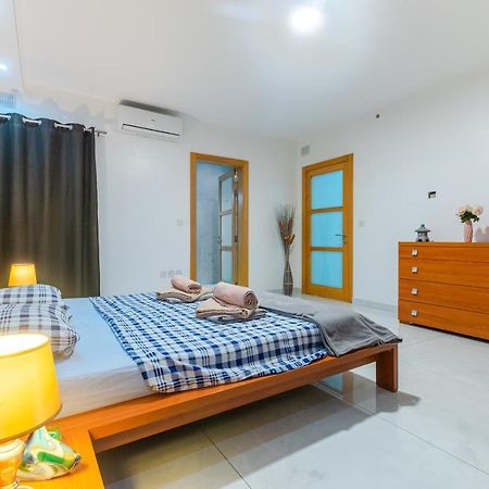 New 3 Bdr 2 Bth Apartment Terrace In Bugibba St. Paul's Bay Exteriör bild