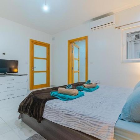 New 3 Bdr 2 Bth Apartment Terrace In Bugibba St. Paul's Bay Exteriör bild