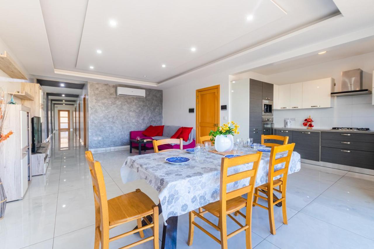 New 3 Bdr 2 Bth Apartment Terrace In Bugibba St. Paul's Bay Exteriör bild