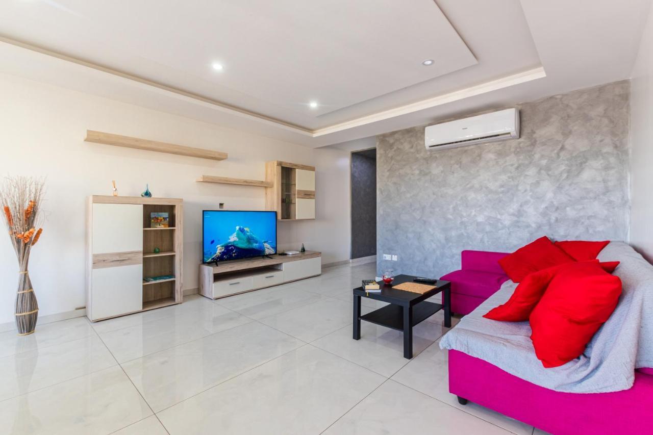 New 3 Bdr 2 Bth Apartment Terrace In Bugibba St. Paul's Bay Exteriör bild