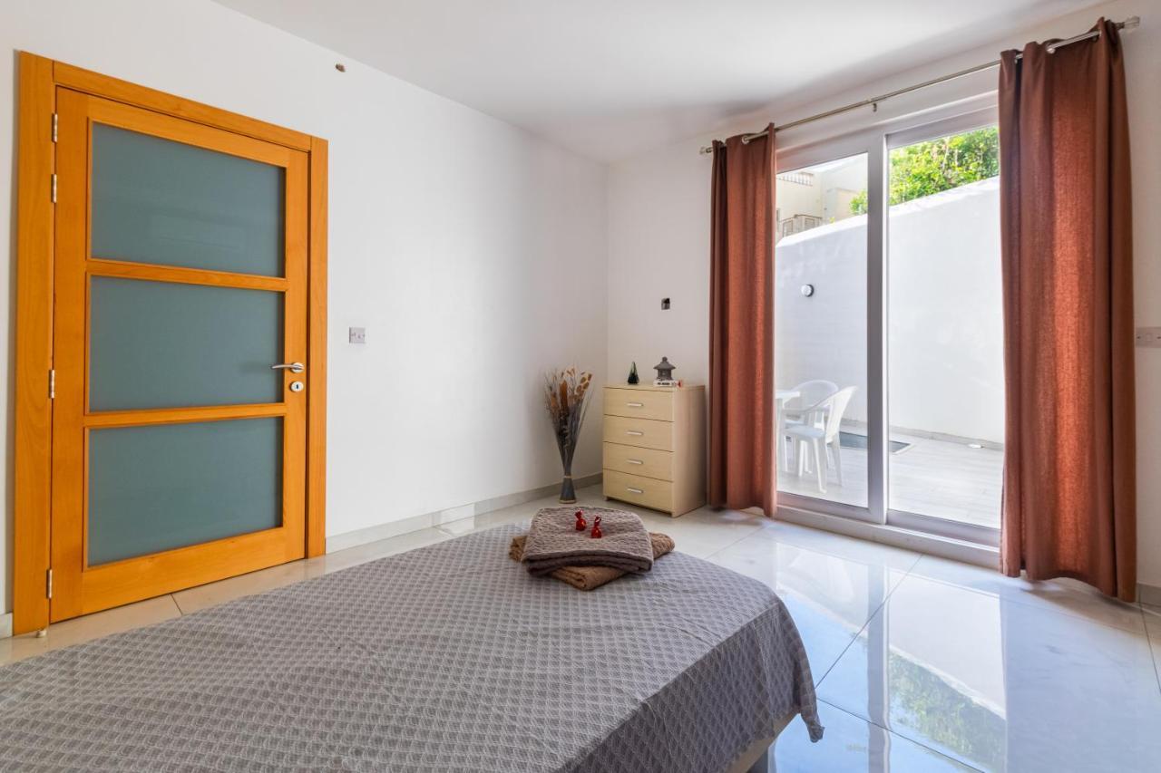 New 3 Bdr 2 Bth Apartment Terrace In Bugibba St. Paul's Bay Exteriör bild