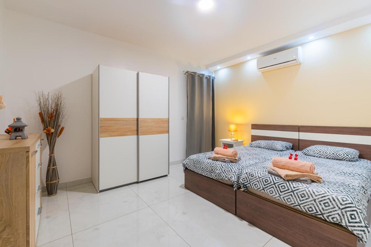 New 3 Bdr 2 Bth Apartment Terrace In Bugibba St. Paul's Bay Exteriör bild